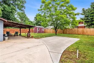 902 Wentworth St, Reidsville, NC 27320 - Photo 33