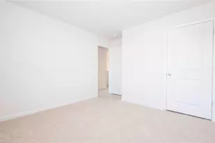1607 Komondor Trl, Greensboro, NC 27405 - Photo 5