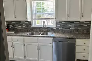 3508 Groometown Rd, Greensboro, NC 27407 - Photo 7