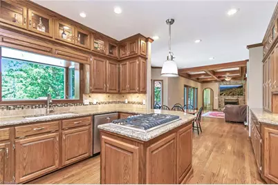 292 Breckenridge Lane, Wilkesboro, NC 28697 - Photo 5