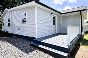 1237 Irving Ave, Eden, NC 27288 - Photo 19