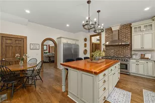 7 Mock St, Thomasville, NC 27360 - Photo 19