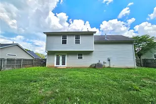 5715 River Glen Dr, Greensboro, NC 27455 - Photo 19