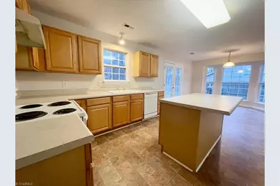 5715 River Glen Drive, Greensboro, NC 27455 - Photo 7