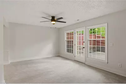 3949 Valley Court #E, Winston-Salem, NC 27106 - Photo 5