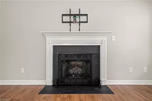 597 Lakeside Valley Dr, Winston-Salem, NC 27107 - Photo 7