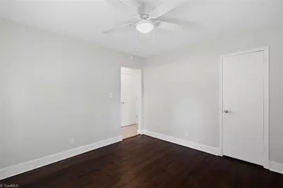 319 Dogwood Circle, High Point, NC 27260 - Photo 17