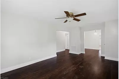319 Dogwood Circle, High Point, NC 27260 - Photo 3