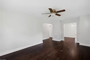 319 Dogwood Cir, High Point, NC 27260 - Photo 3