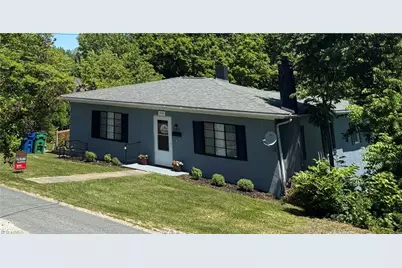 722 Maiden Lane, Mount Airy, NC 27030 - Photo 1