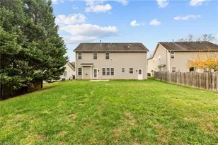 4808 Pine Glen Ct, Greensboro, NC 27410 - Photo 3