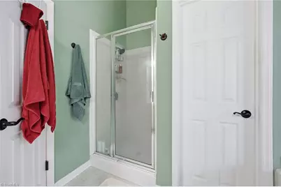 4200 Brentonshire Lane, High Point, NC 27265 - Photo 25
