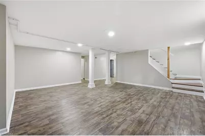 940 N Peace Haven Road, Winston-Salem, NC 27104 - Photo 15