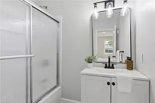 940 N Peace Haven Rd, Winston-Salem, NC 27104 - Photo 7