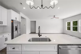 501 Brown St, Lexington, NC 27292 - Photo 7
