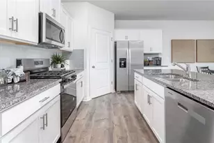 3138 Hannaford Dr, Mebane, NC 27302 - Photo 5
