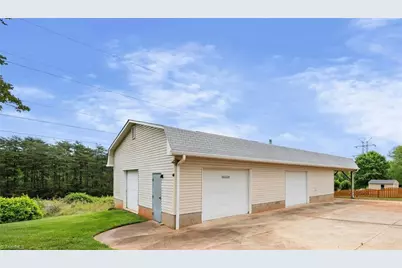 243 Farmingdale Avenue, Winston-Salem, NC 27107 - Photo 3