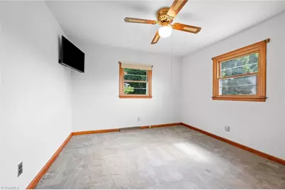 243 Farmingdale Avenue, Winston-Salem, NC 27107 - Photo 21
