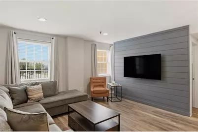315 N Spruce Street #304, Winston-Salem, NC 27101 - Photo 5