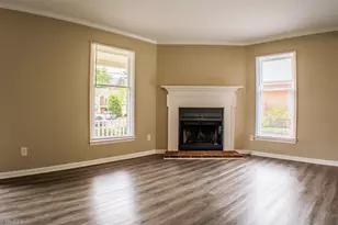321 Oak Arbor Ln, Winston-Salem, NC 27104 - Photo 3
