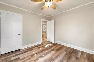 1015 Martin St, Winston-Salem, NC 27103 - Photo 13