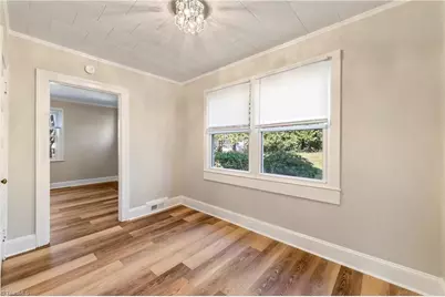 1015 Martin Street, Winston-Salem, NC 27103 - Photo 11