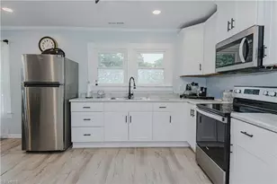 130 West St, Asheboro, NC 27205 - Photo 7