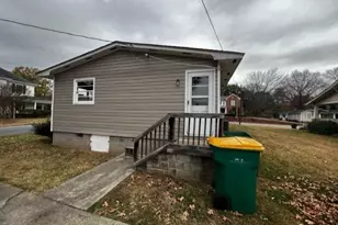108 Wall St, Madison, NC 27025 - Photo 25