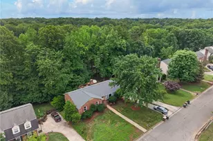 1712 Chesapeake Dr, Greensboro, NC 27410 - Photo 45