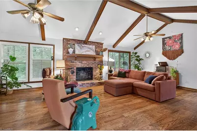 1712 Chesapeake Drive, Greensboro, NC 27410 - Photo 5