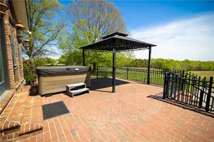 1110 Coon Rd, Pinnacle, NC 27043 - Photo 5