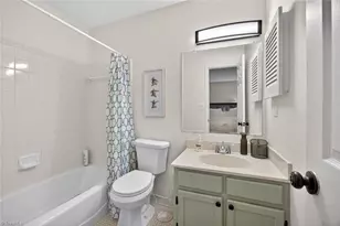102 Wafco Ln, Greensboro, NC 27401 - Photo 21