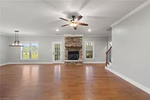 132 Grand Worth Wy, King, NC 27021 - Photo 11