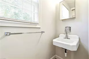 612 Hertford Rd, Winston-Salem, NC 27104 - Photo 13