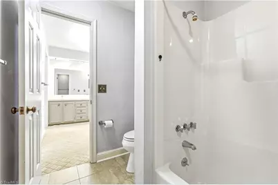 612 Hertford Road, Winston-Salem, NC 27104 - Photo 43