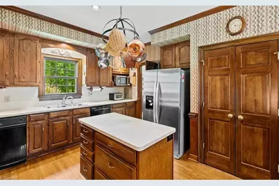 5511 Wallace Drive, Greensboro, NC 27407 - Photo 19