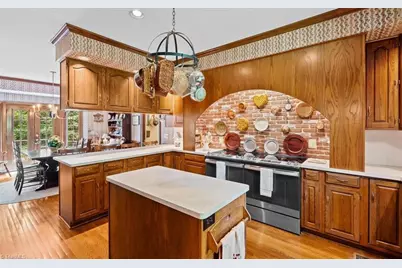 5511 Wallace Drive, Greensboro, NC 27407 - Photo 17