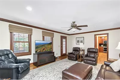 121 Acorn Avenue, Wilkesboro, NC 28697 - Photo 11