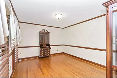121 Acorn Avenue, Wilkesboro, NC 28697 - Photo 7