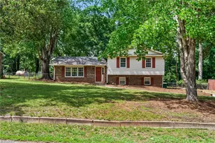 7235 Crenata Dr, Lewisville, NC 27023 - Photo 3