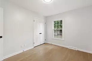 5010 Ellenwood Dr, Greensboro, NC 27410 - Photo 23