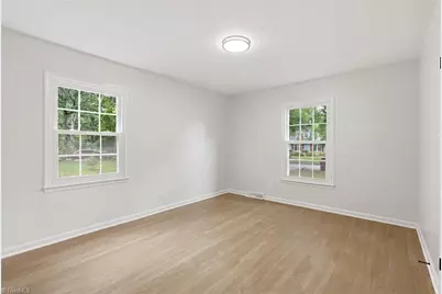 5010 Ellenwood Drive, Greensboro, NC 27410 - Photo 25