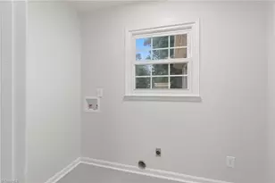 5010 Ellenwood Dr, Greensboro, NC 27410 - Photo 13