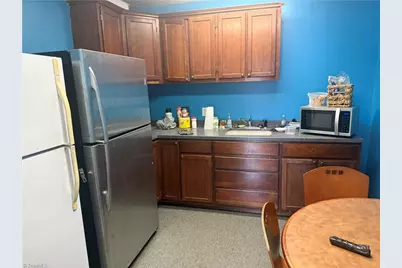 1155 Maple Avenue, Burlington, NC 27215 - Photo 3