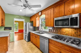 1004 Kemp Rd W, Greensboro, NC 27410 - Photo 11