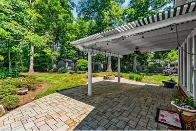 1004 Kemp Road W, Greensboro, NC 27410 - Photo 35