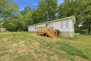 391 & 395 Poplar Springs Rd, Elkin, NC 28621 - Photo 19