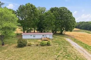 391 & 395 Poplar Springs Rd, Elkin, NC 28621 - Photo 3