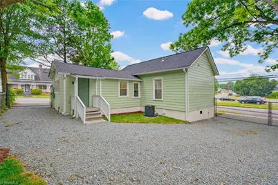 702 Maple Avenue, Burlington, NC 27215 - Photo 29