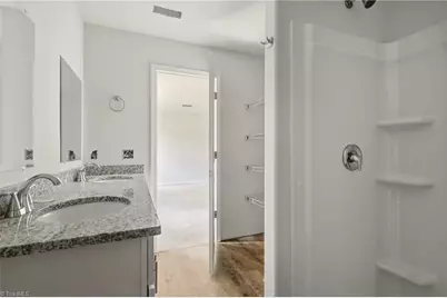 1021 Hickory Chapel Road, High Point, NC 27260 - Photo 17